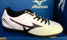 Chuteira Mizuno Morelia Neo Classic Society